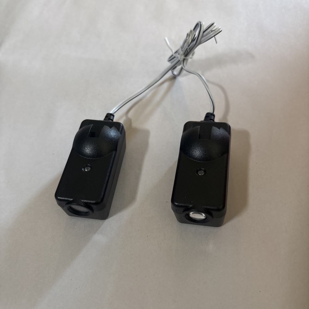 Safety Sensors Craftsman/Chamberlain/Liftmaster Garage Door Untested Look New